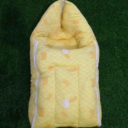 Velvet Newborn Safety Travel &amp; Sleeping Bed